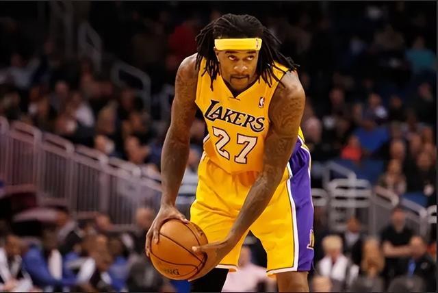 九游体育-当年在火箭效力过的“犀利哥”乔丹-希尔退役后在干什么？