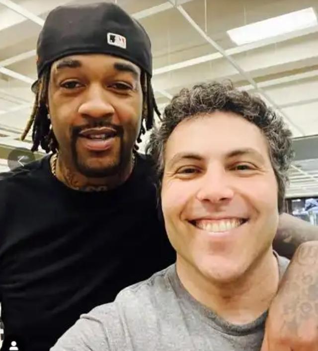 九游体育-当年在火箭效力过的“犀利哥”乔丹-希尔退役后在干什么？