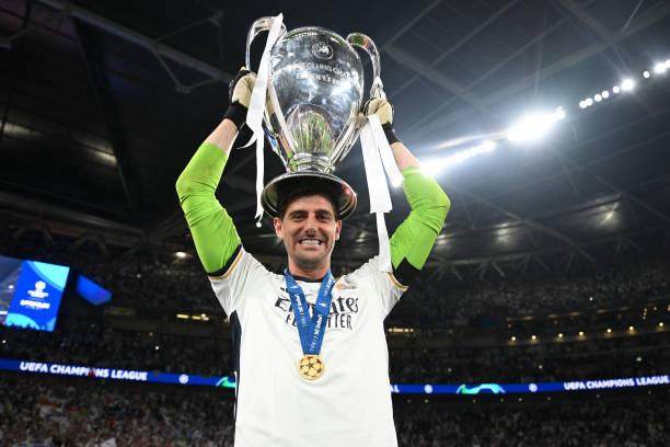 九游体育-库尔图瓦欧冠决赛天神下凡！如此表现无缘欧洲杯？