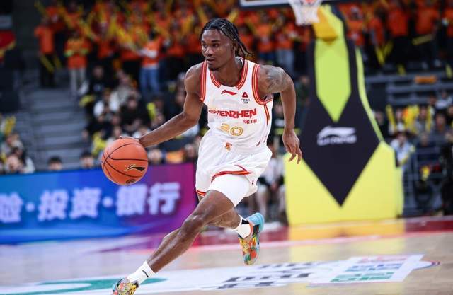 九游娱乐-CBA排名大变天!广东升第二,2大黑马疯狂搅局,辽宁山西难兄难弟