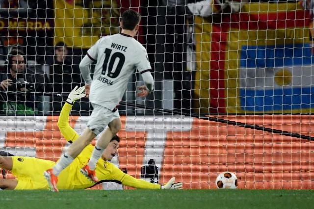 1714736699375018531.png 九游娱乐-将一年前交的学费要回来!阿隆索用老招数复仇罗马