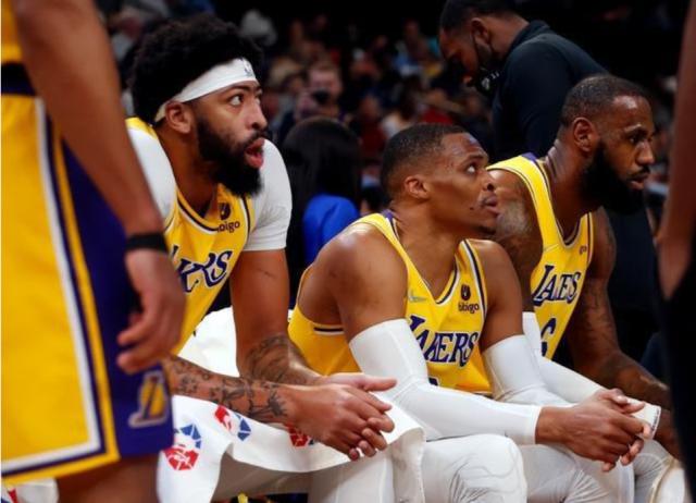 1675915281980075991.png 九游体育app下载-360组合宣告解体 湖人强行“配对”导致失败婚姻