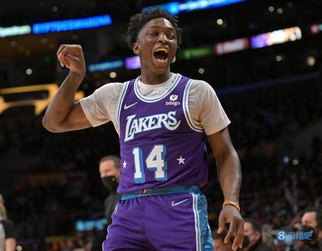1642493594484006987.jpeg 九游体育-奇兵爆发助湖人末节逆转 紫金军团板凳深度正提升