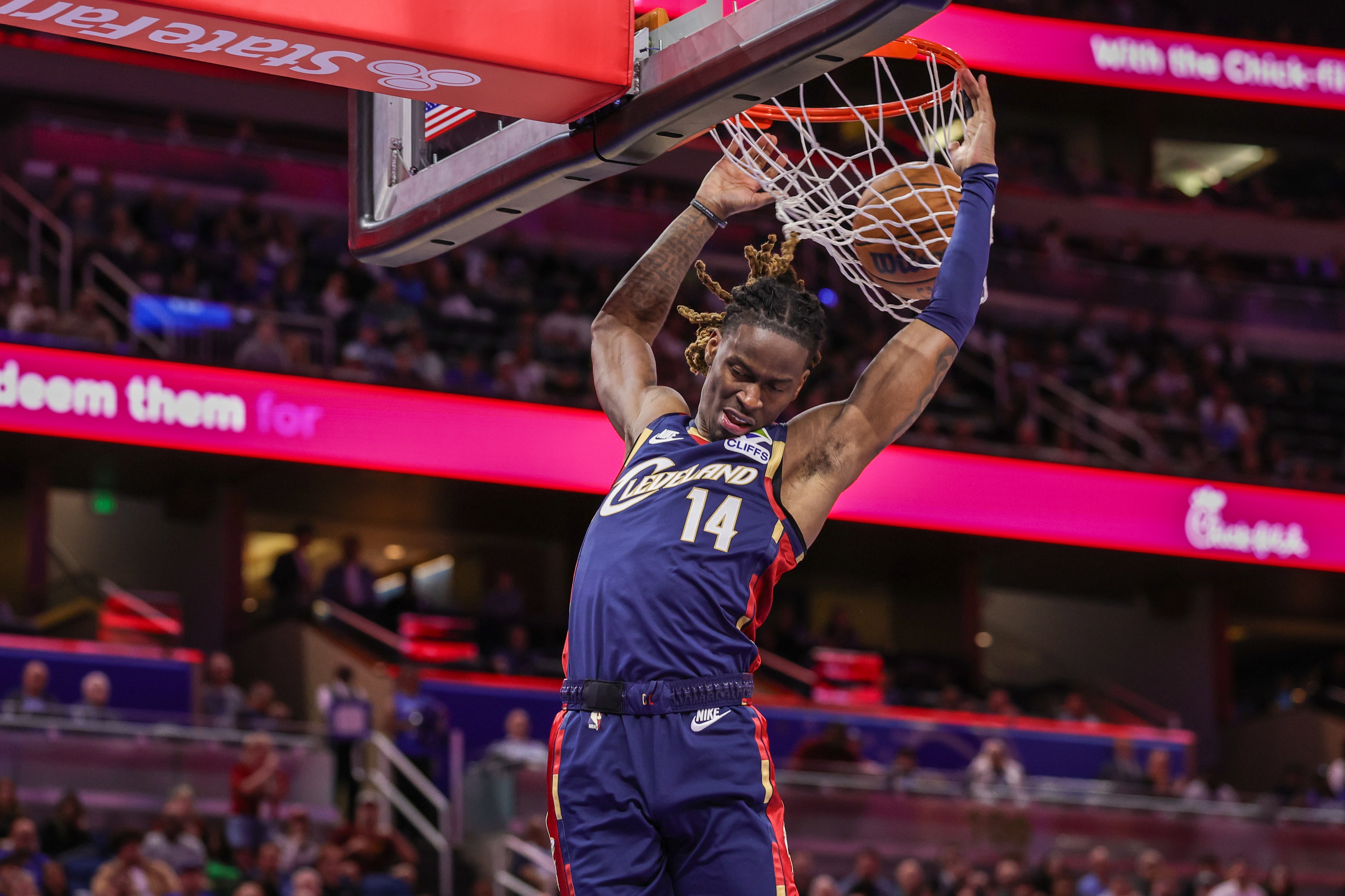 九游体育-埃利斯:我们有决心解决存在的问题 季后赛将会有很多胶着比赛