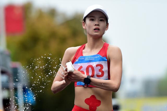 冲刺阶段被罚停2分钟 小将杨家玉错失冲冠机会